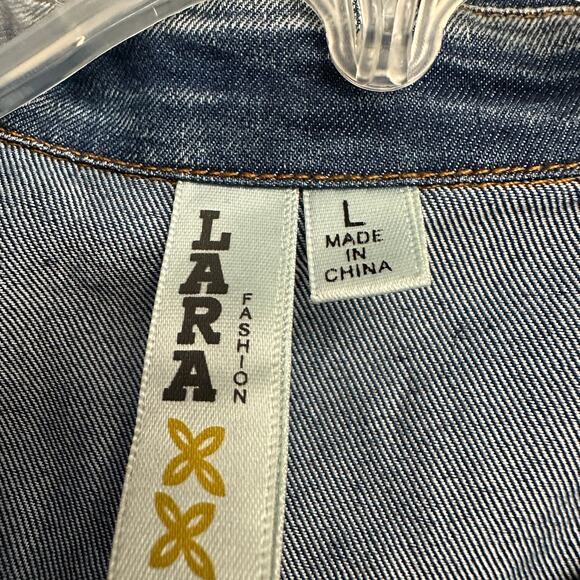 Lara Fashion Womens Denim Shirt L Chambray Button Front Utility Casual Boho - Picture 3 of 8